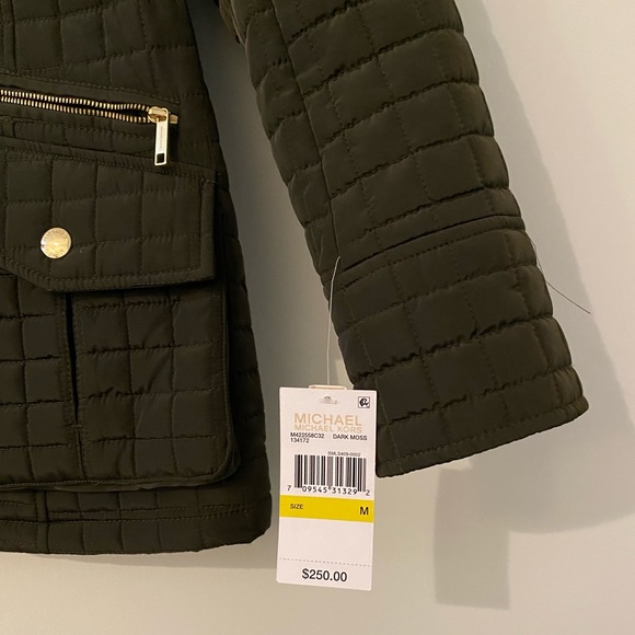 Michael Kors Quilted Light Jacket - Picture 4 of 4